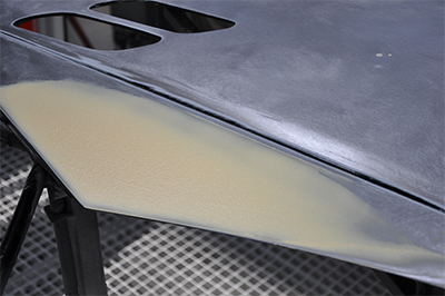 I1 GLAS & ULTRA LIGHT -odlehčený tmel se skelným vláknem 1L